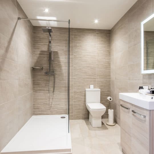 https://plombiste.ch/wp-content/uploads/2015/07/Creation-salle-de-bain3-540x540.jpg
